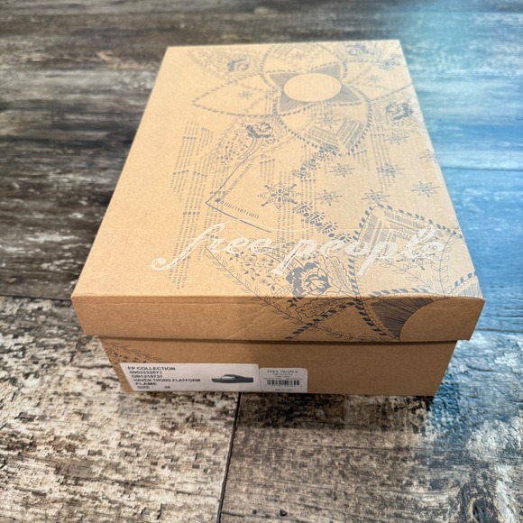 Free People‎ Red Suede Platform Thong Sandals Beachy Summer Shoes Size 38 NEW - Picture 5 of 15